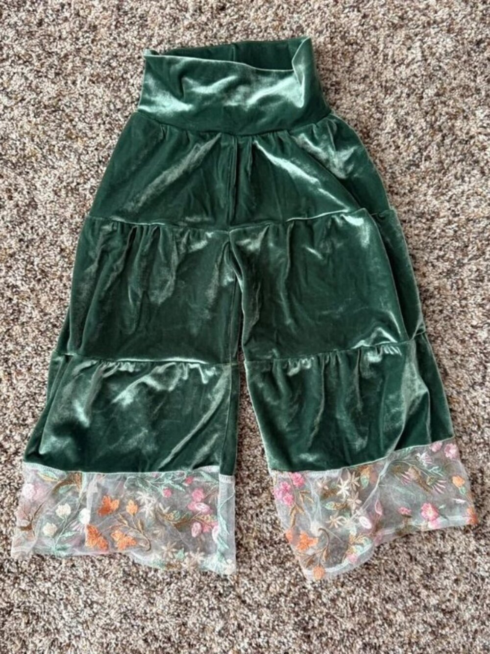 Biggin' Little Green Velvet Tiered Flare Pants Floral Mesh Hem 12/18M